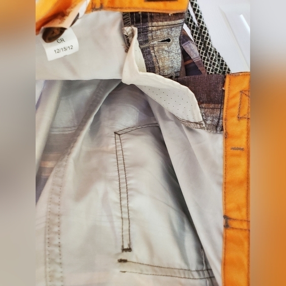 NWT 3rd & Army Mens Graphic Orange Board Shorts Size 34 - Picture 10 of 10